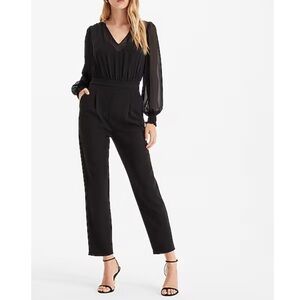 NWT Express Chiffon V-Neck Long Sleeve Jumpsuit Size Small